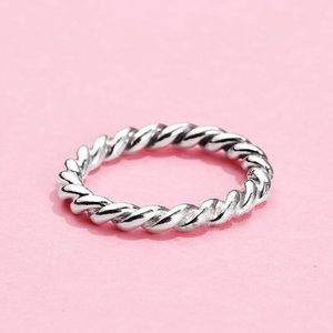 Pandora Twist Ring